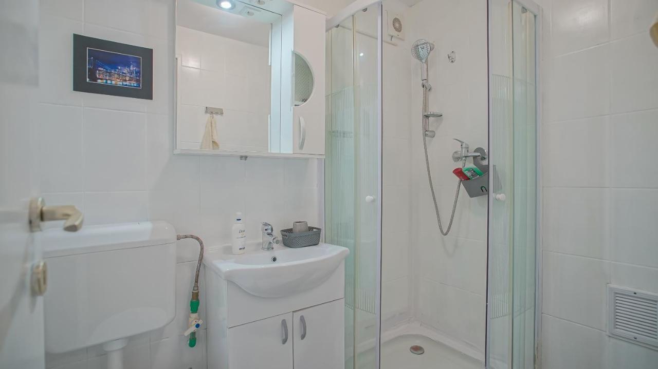 Old Town City Center Apartments Μπρασόβ Εξωτερικό φωτογραφία