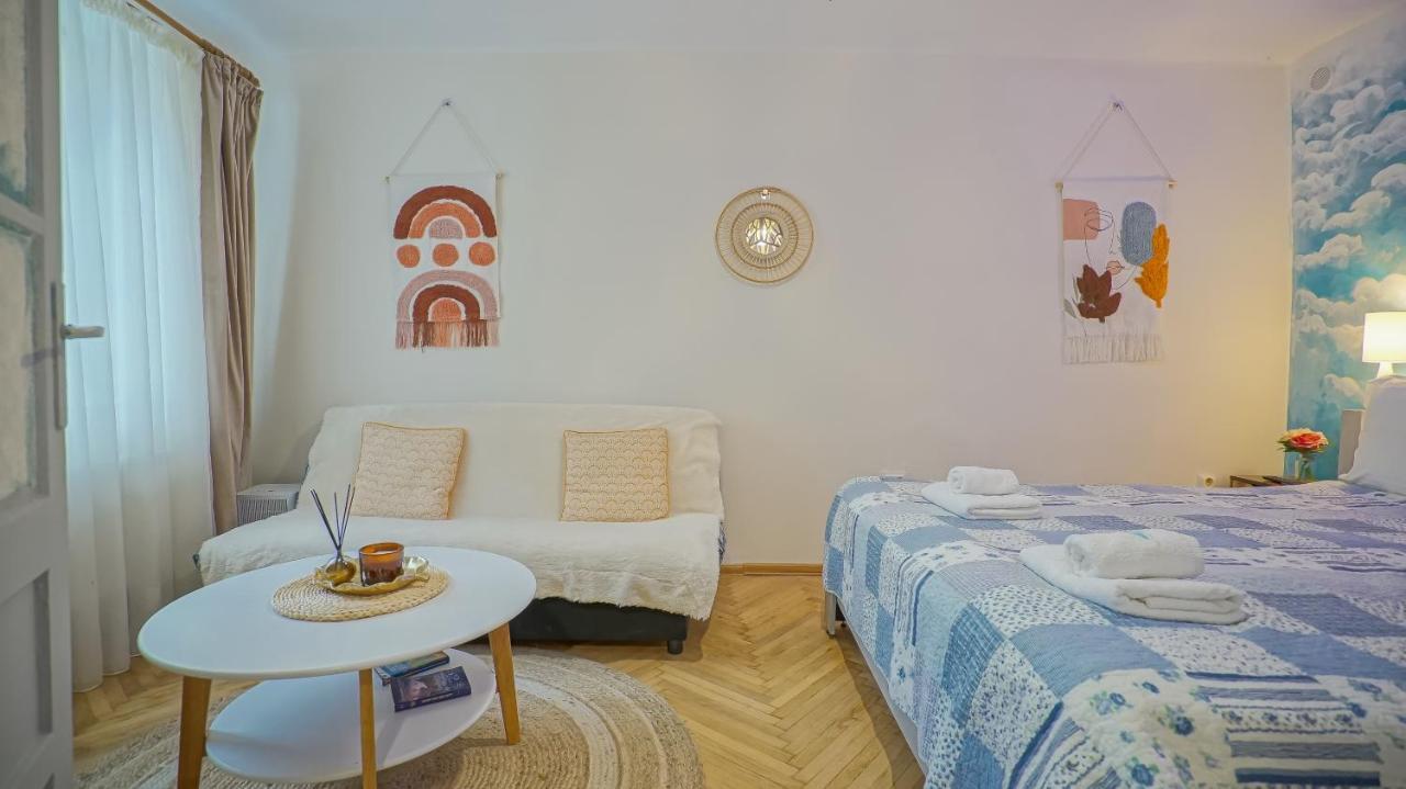 Old Town City Center Apartments Μπρασόβ Εξωτερικό φωτογραφία