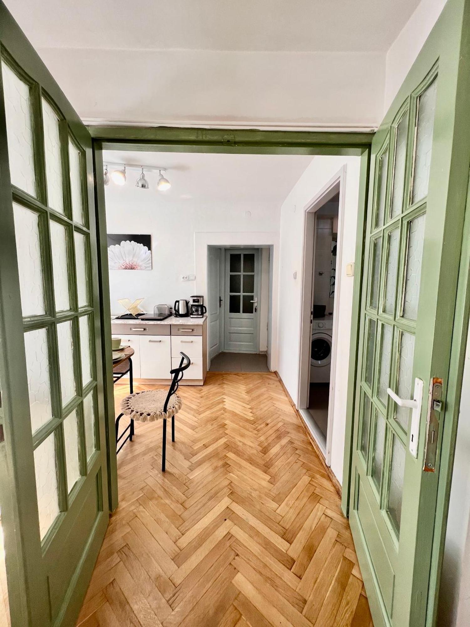 Old Town City Center Apartments Μπρασόβ Εξωτερικό φωτογραφία