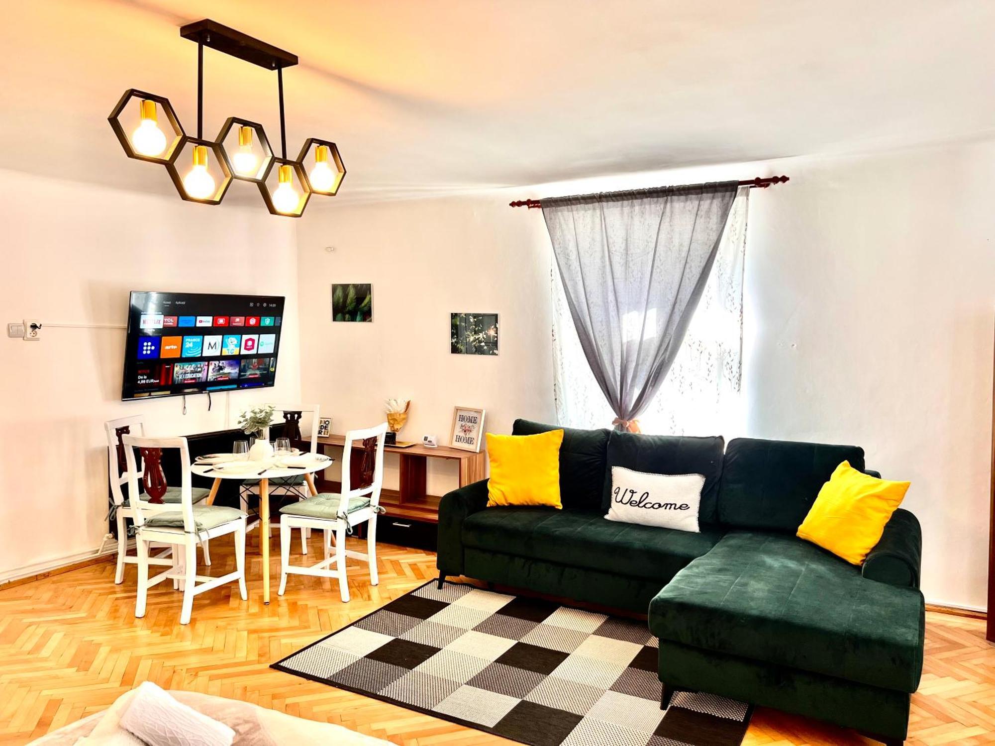 Old Town City Center Apartments Μπρασόβ Εξωτερικό φωτογραφία