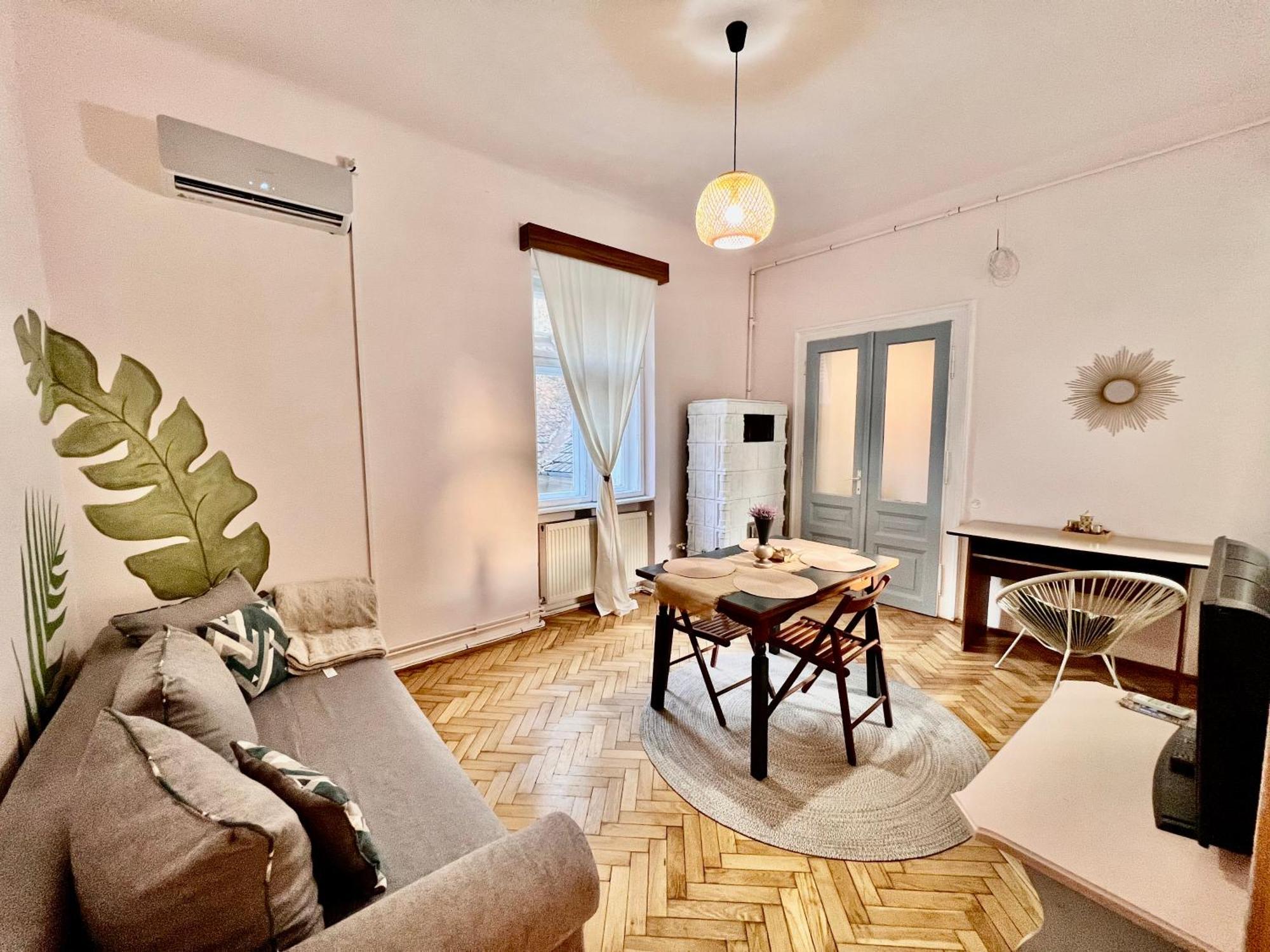 Old Town City Center Apartments Μπρασόβ Εξωτερικό φωτογραφία
