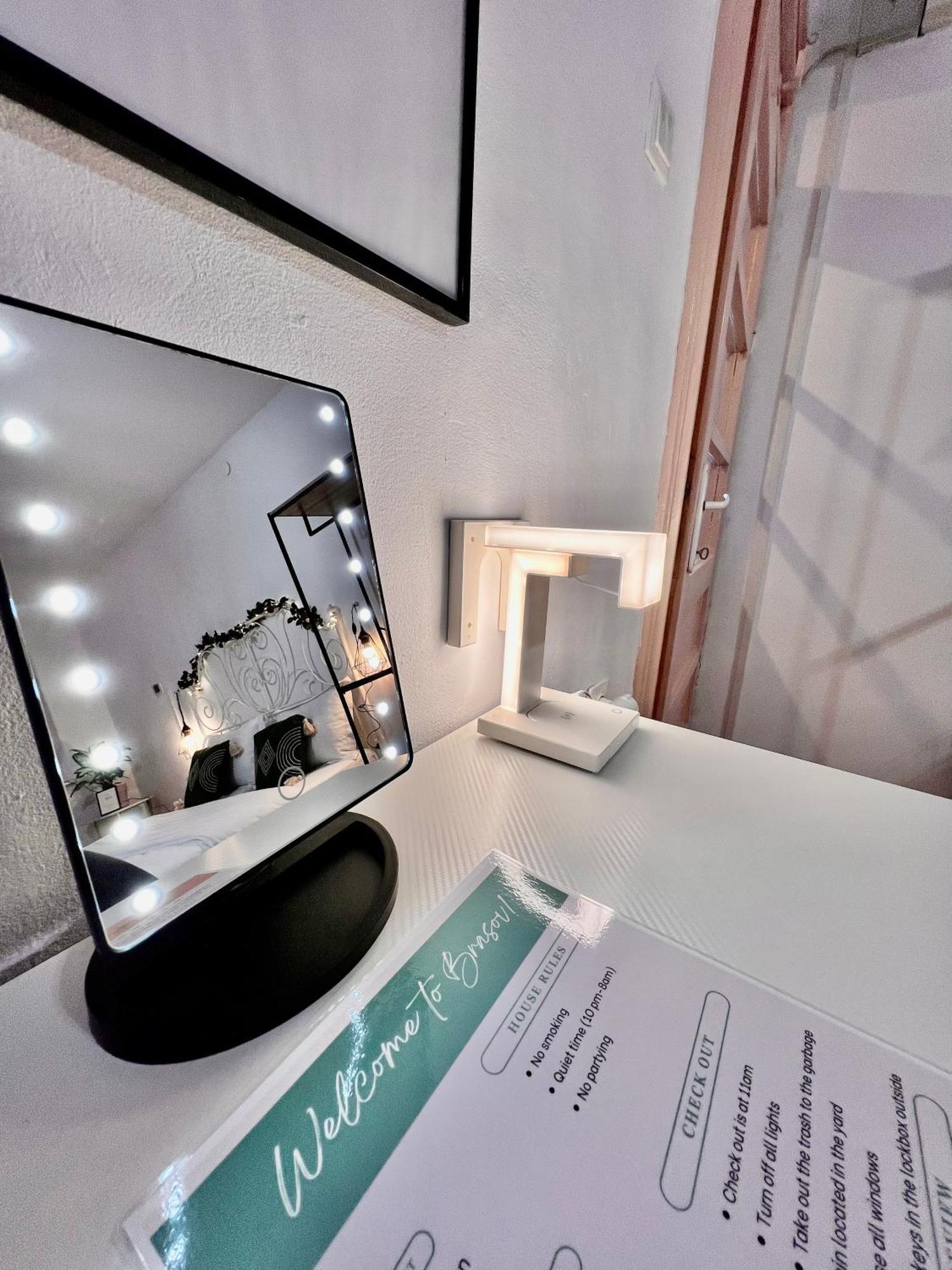 Old Town City Center Apartments Μπρασόβ Εξωτερικό φωτογραφία